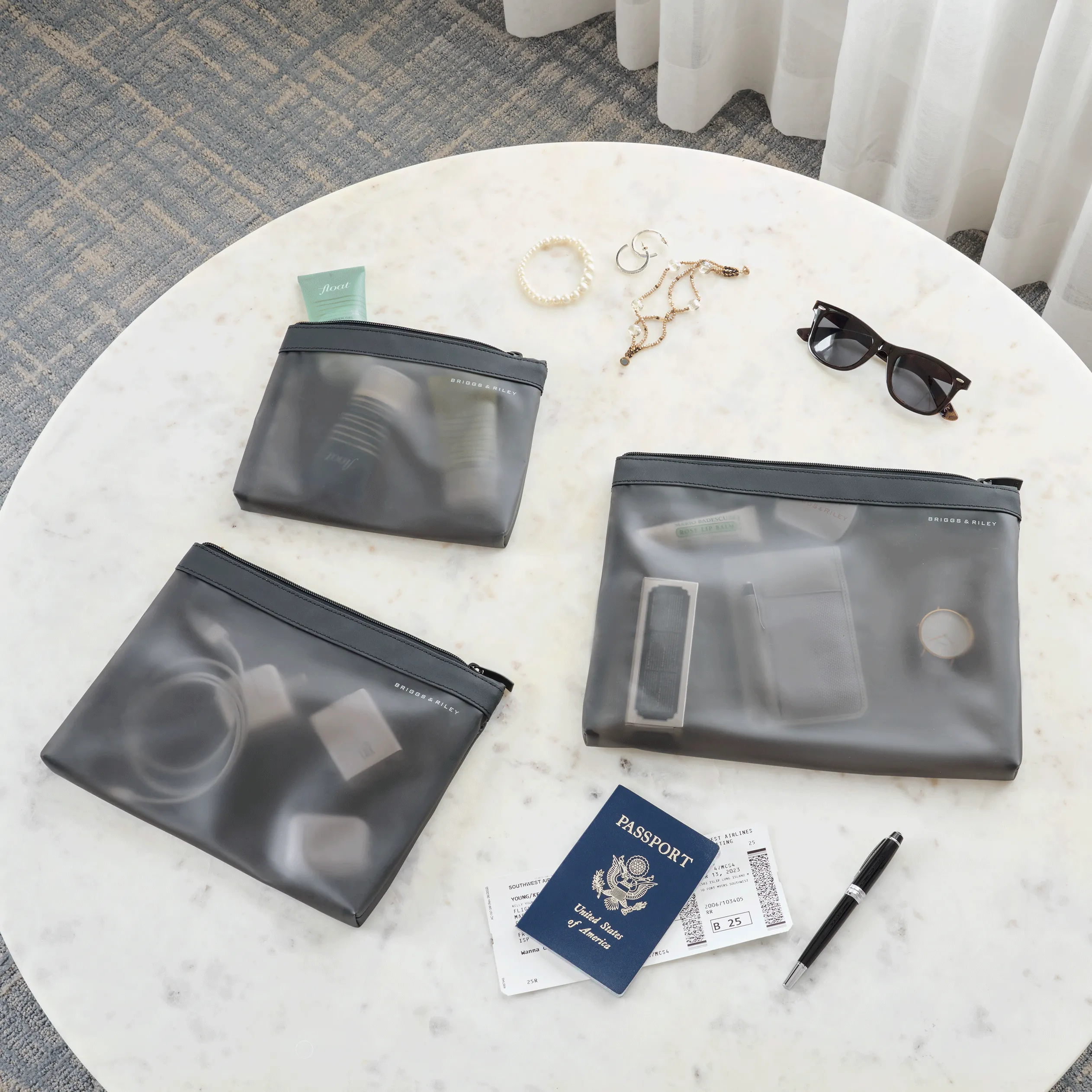 Briggs & Riley Translucent Pouch Set