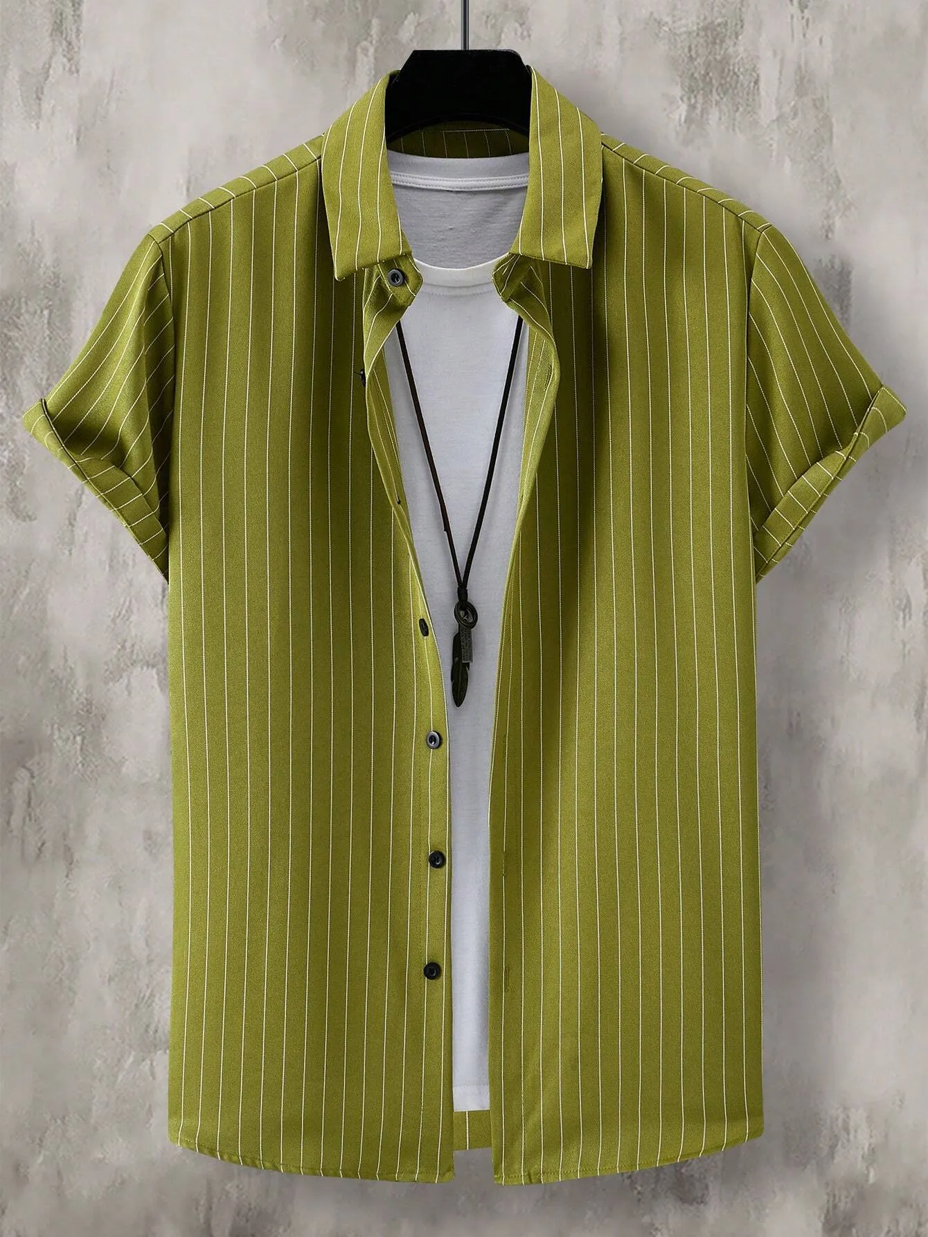 Manfinity Homme Men Striped Button Front Shirt Without Tee