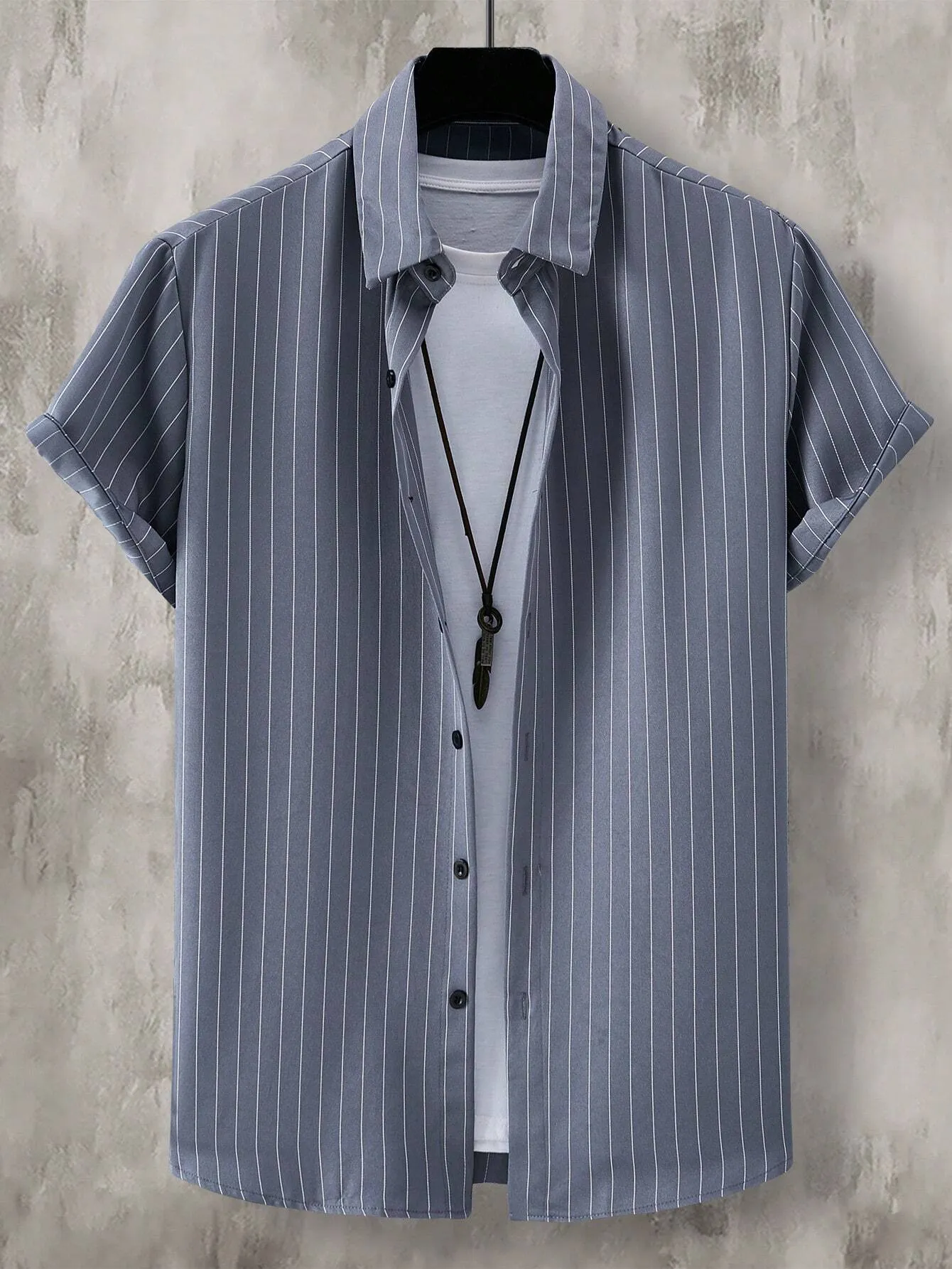 Manfinity Homme Men Striped Button Front Shirt Without Tee