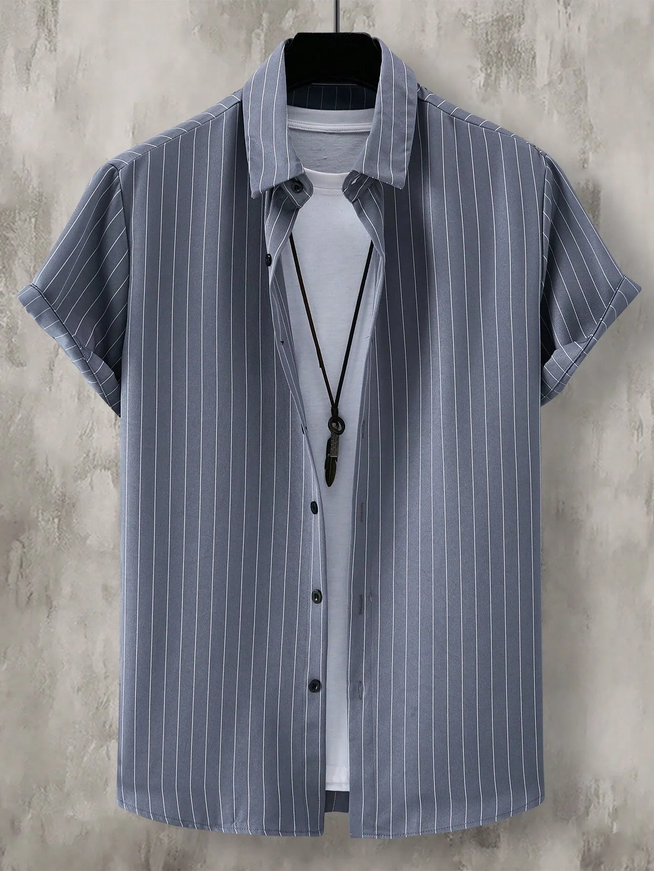 Manfinity Homme Men Striped Button Front Shirt Without Tee