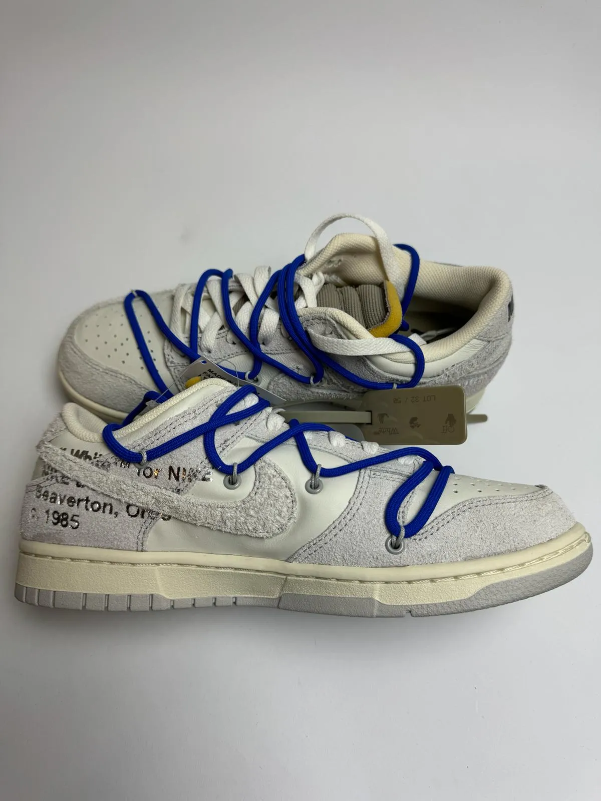 Off White x Nike Dunk Low "Lot 32"