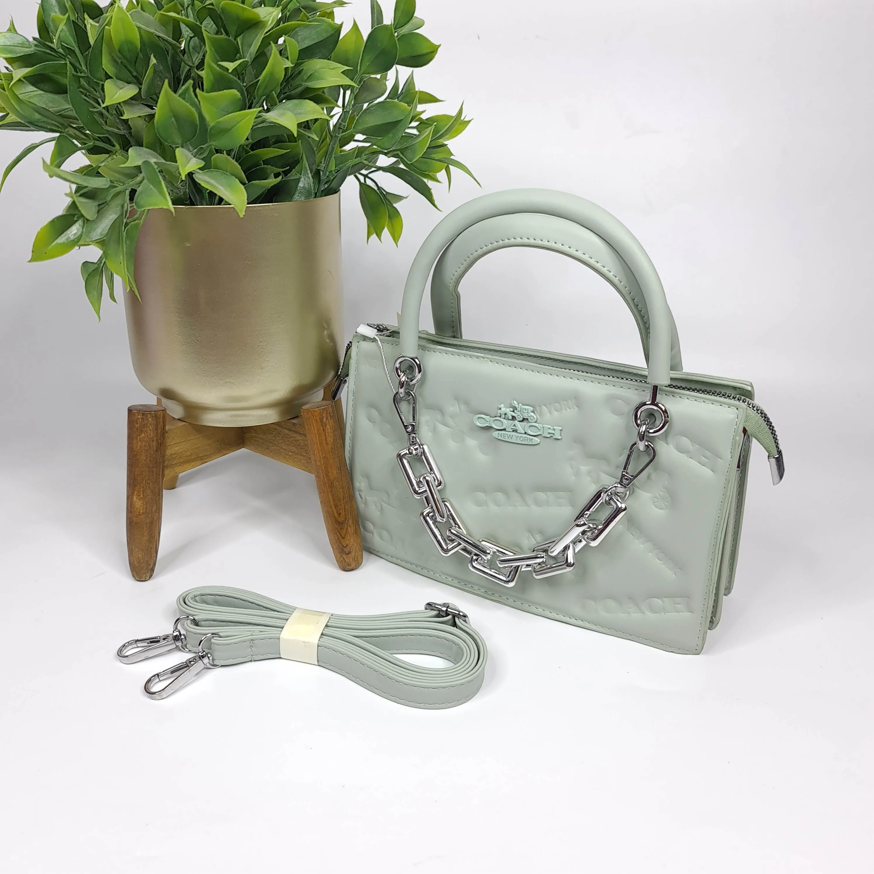 Women Chain Handbags