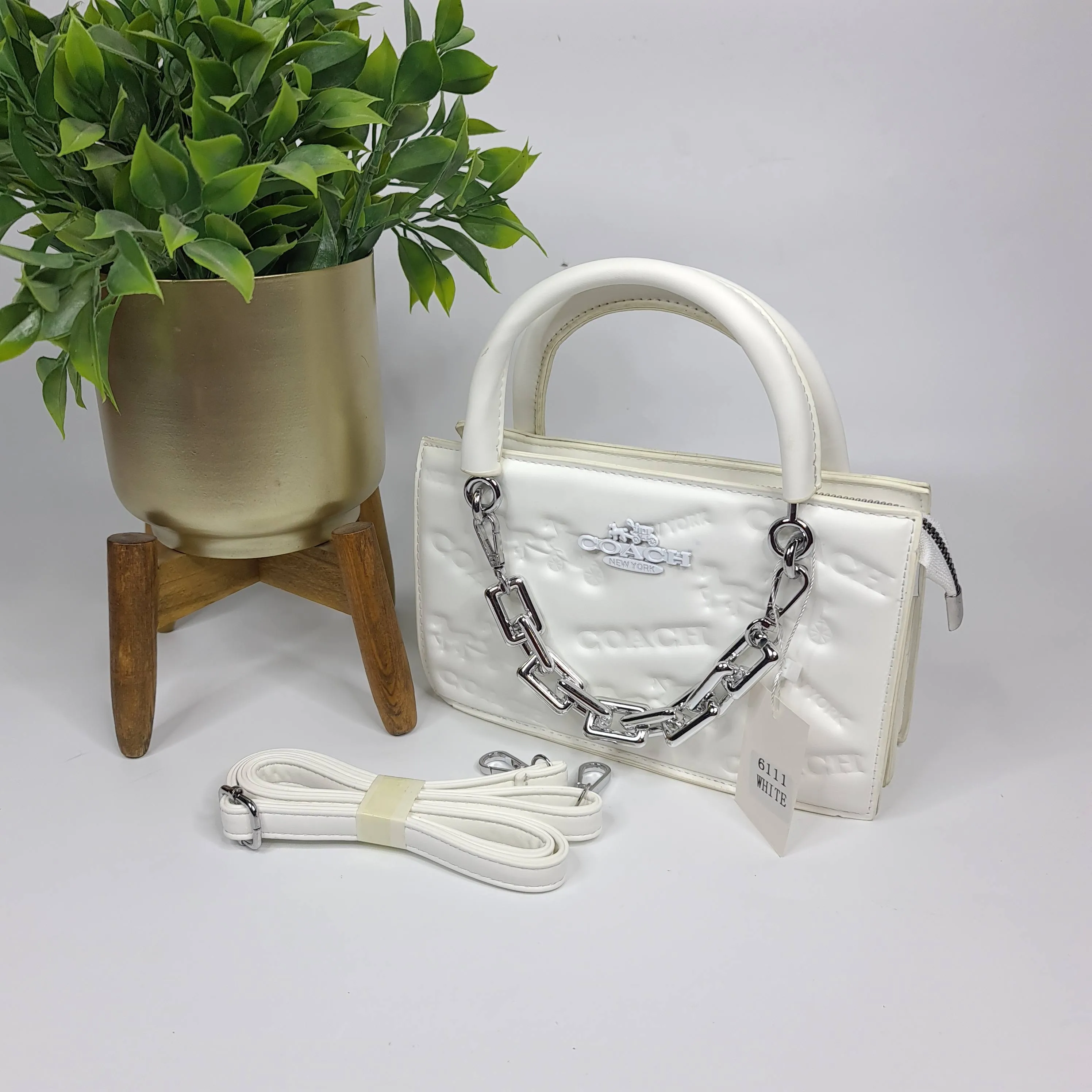 Women Chain Handbags