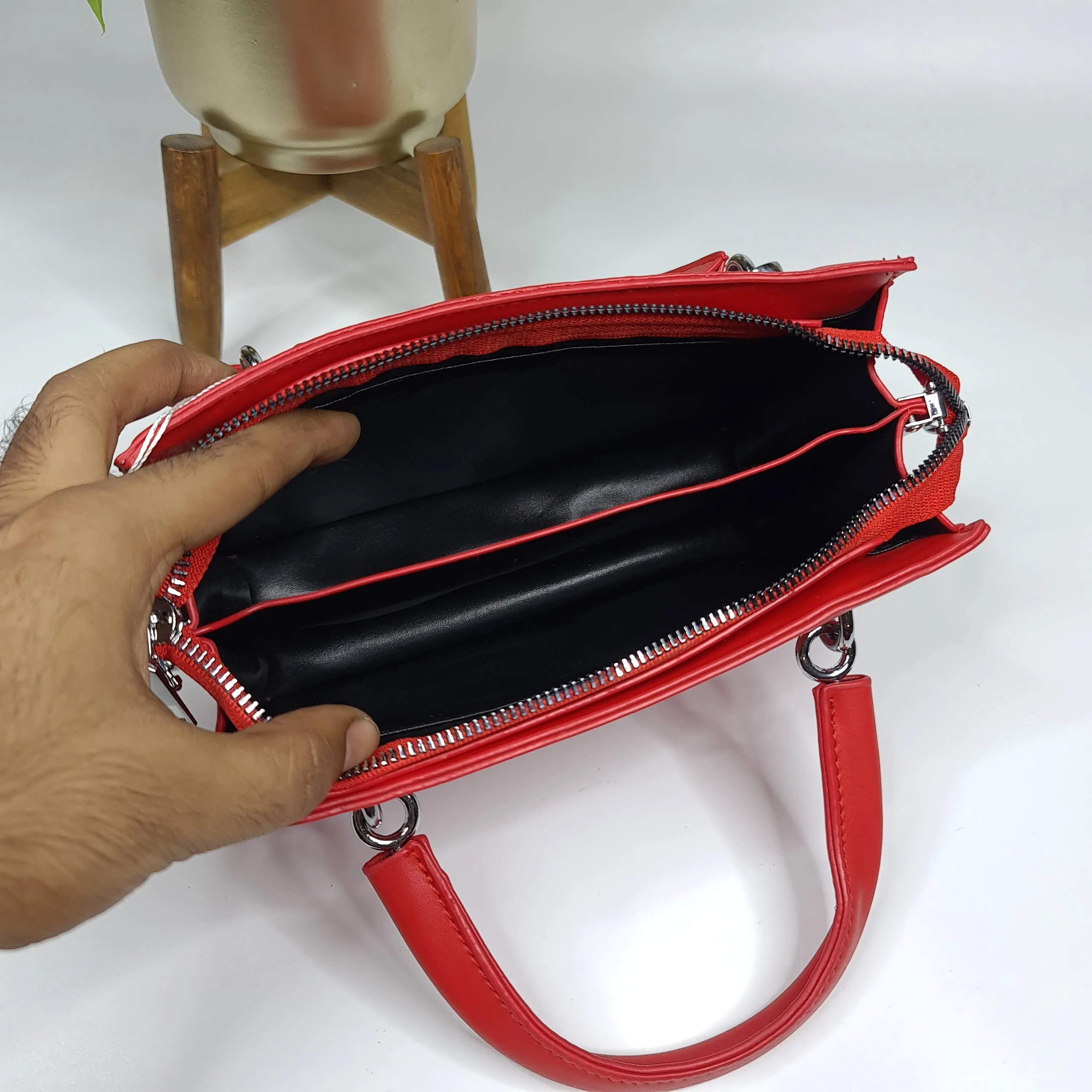 Women Chain Handbags